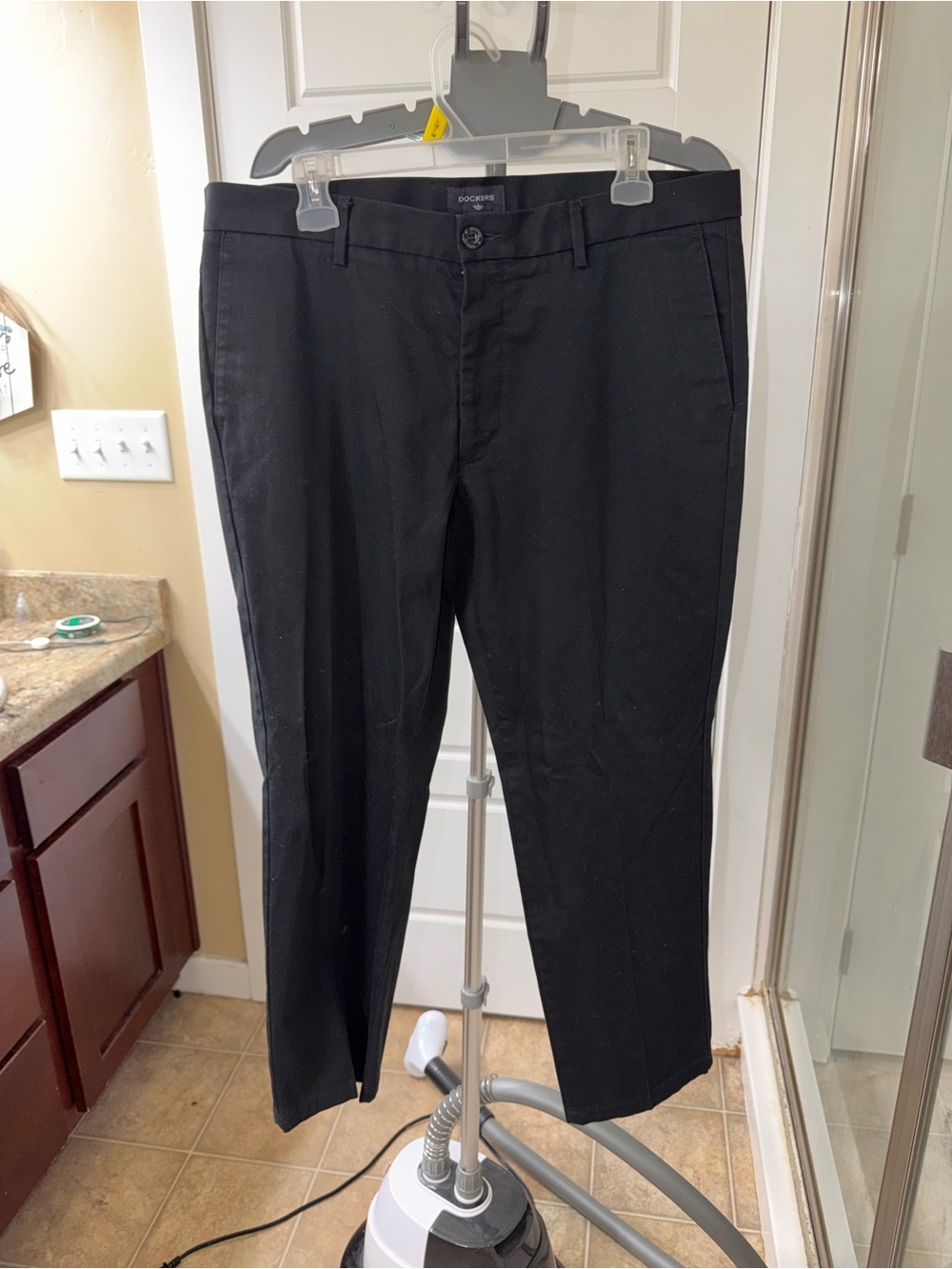 Dockers Black Men’s Chinos